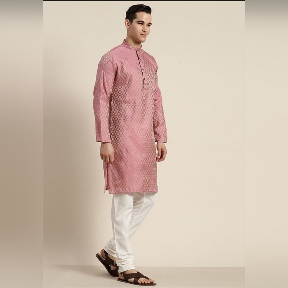 SOJANYA Pink And Beige Ethnic Motifs Jacquard Woven Design Straight Kurta - Picture 1 of 1